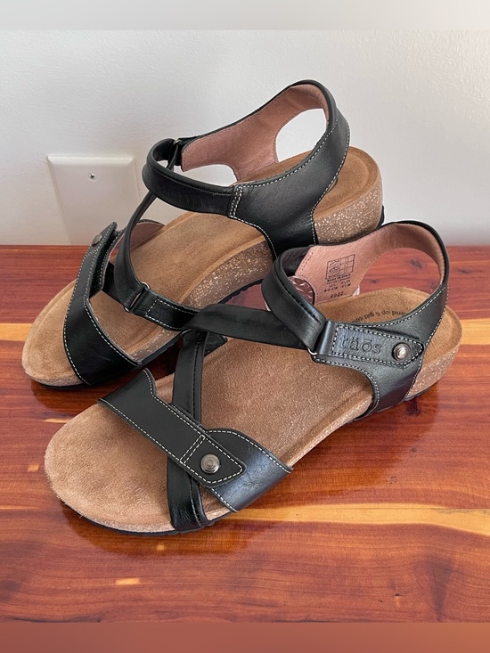 Taos Footwear Shoes - Taos Universe Sandals, size 9